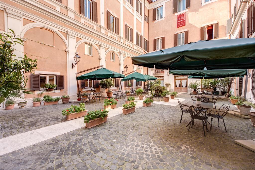 Hotel Relais Antico Palazzo Rospigliosi 4*