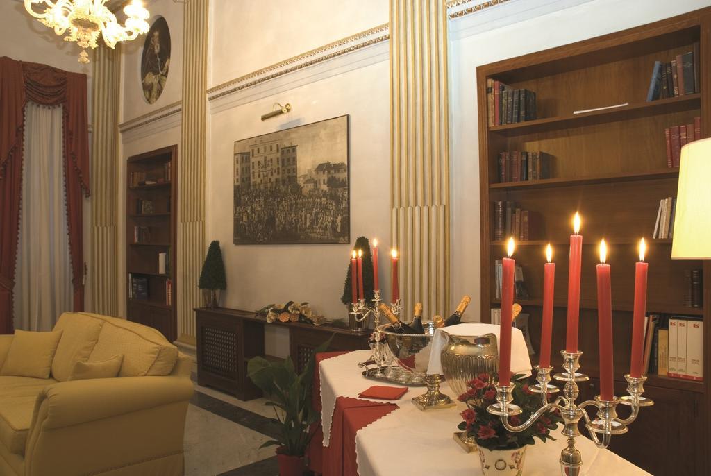 Hotel Relais Antico Palazzo Rospigliosi 4*