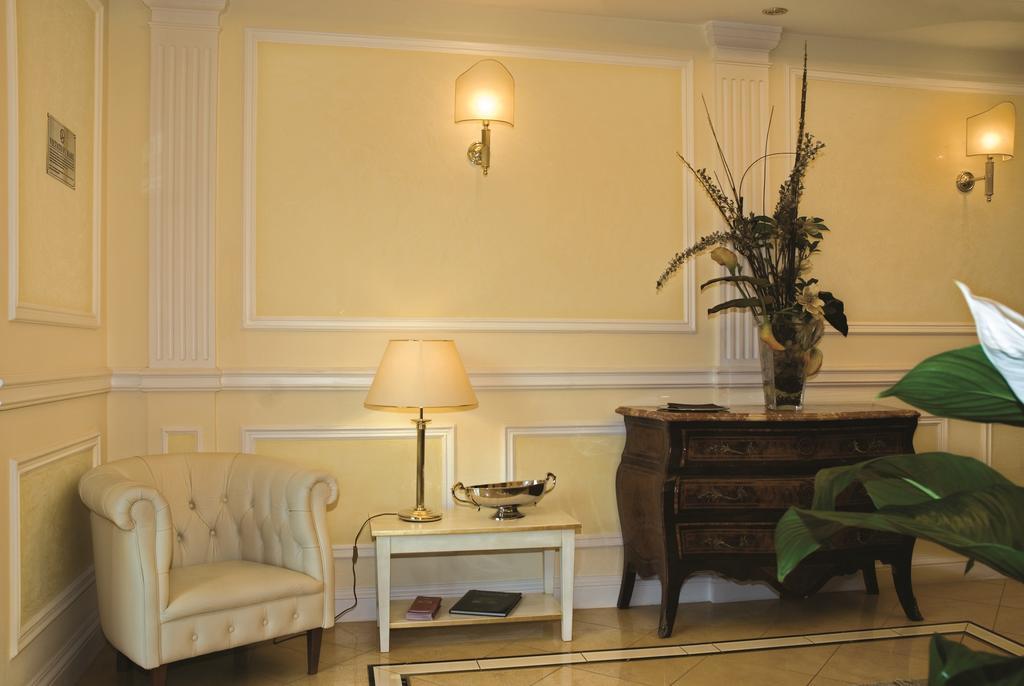 Relais Antico Palazzo Rospigliosi 4*